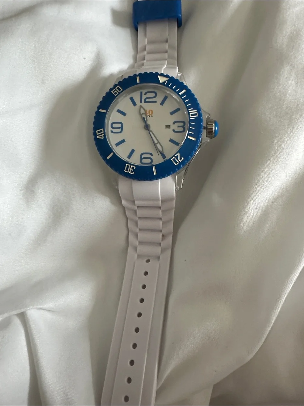 40Nine oversized watch